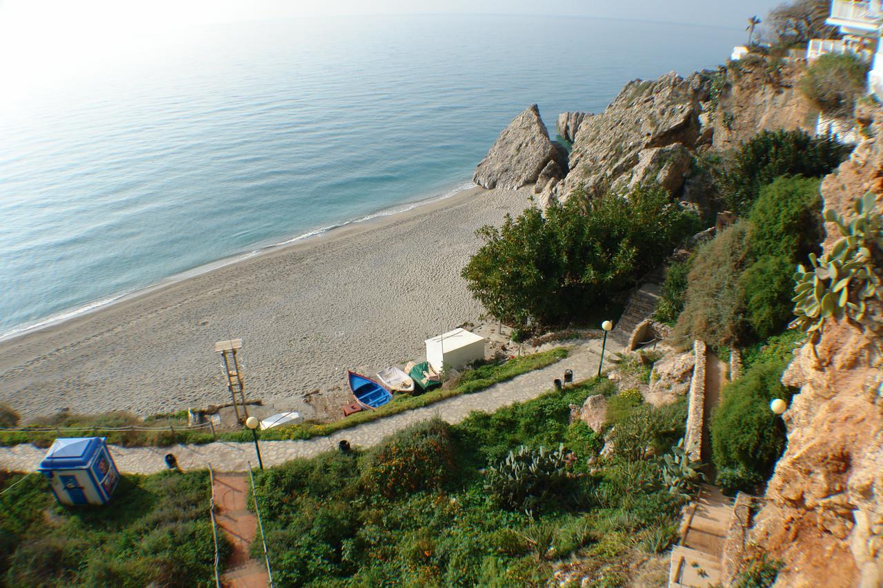 Carabeo P Milenio 1 Piso 2 1 Sea View Apartment Nerja Exterior foto